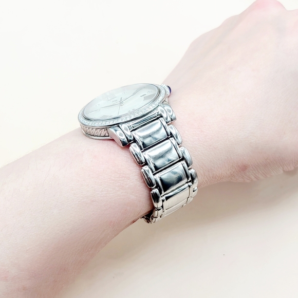 David Yurman Classic Quartz Watch Stainless Steel with Diamond Bezel, 38mm - Picture 10 of 11